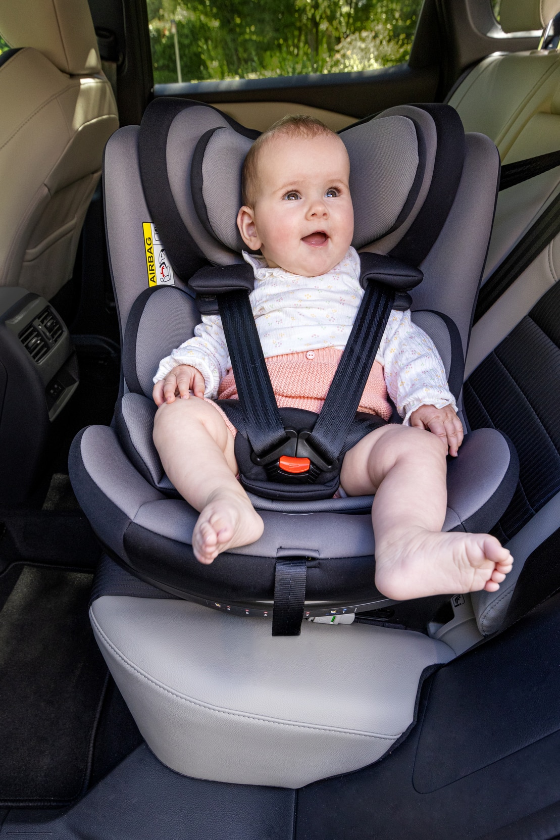 Bébé Confort Comment installer le Cosy Citi dans votre voiture 